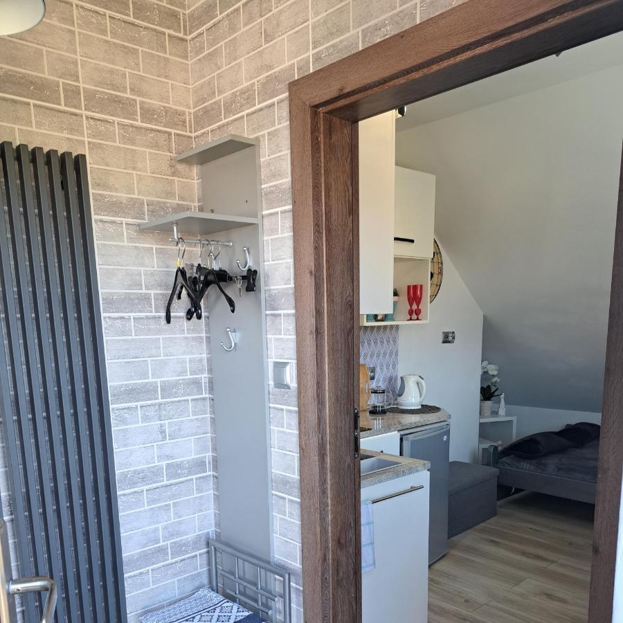 Maly Apartamencik Teo Rewal Eksteriør bilde